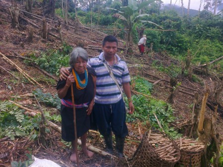 Comunidad del Resguardo indígena de Mandiyaco Mpio de  Santa Rosa Cauca